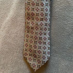Grey Jos.A.Bank signature, gold collection tie